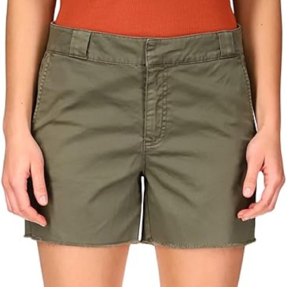 New Sanctuary Daybreak Frayed Hem Stretch Twill Shorts Army Green 8 29
